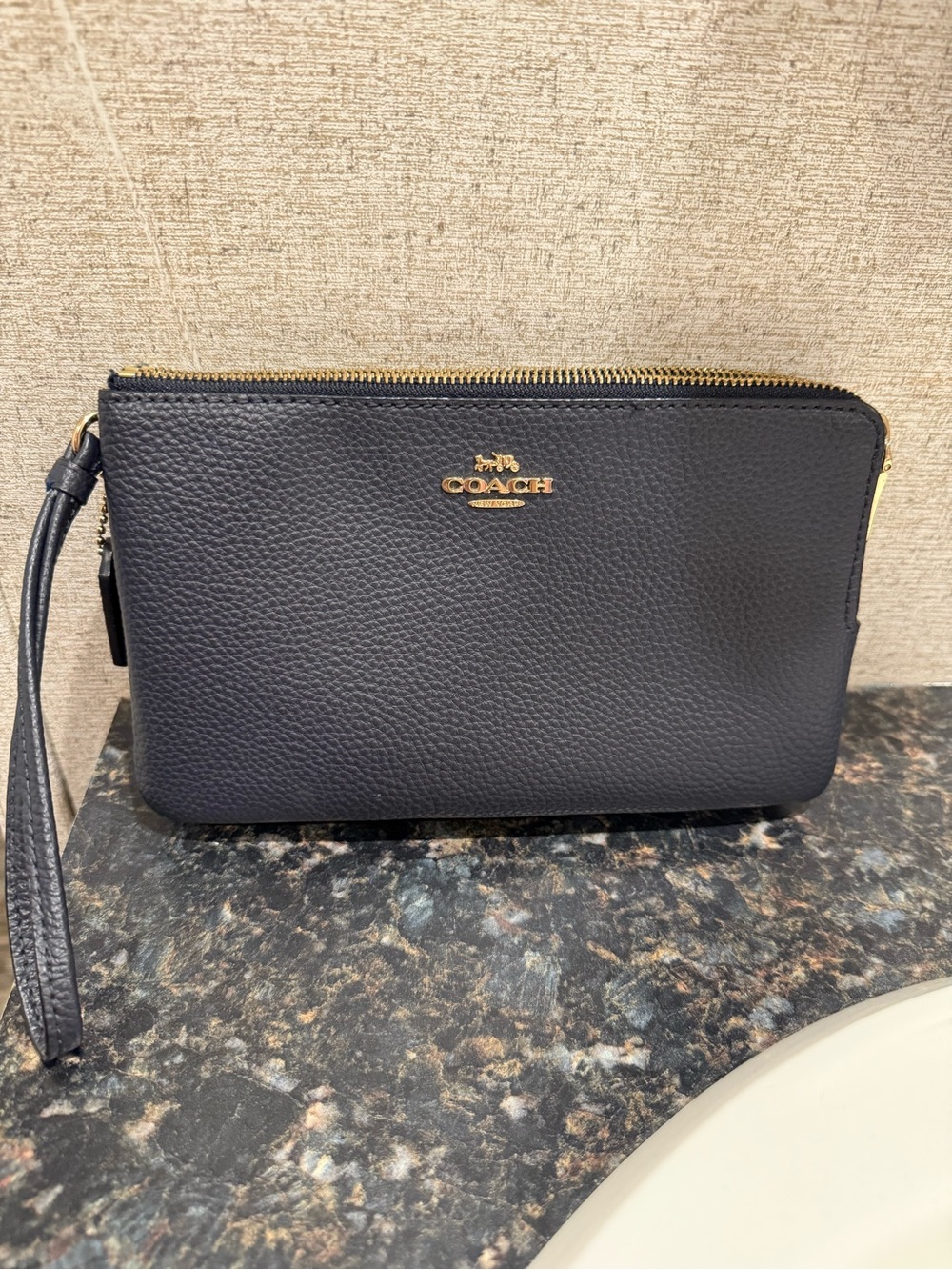 Coach Double Zip Wallet / Double Zip Wristlet